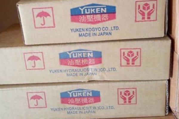 油研电磁阀:DSG-01-2D2-D24N、DSG-01-3C4-D24与DSG-03-2B2-DL-D24的技术特点与应用