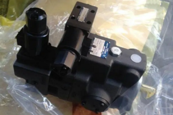 YUKEN液压泵a16-f-r-01-h-s-k-32, 日本油研变量柱塞泵